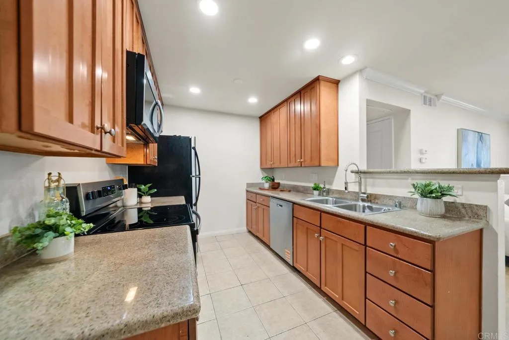 https://cdn.realtyfeed.com/cdn/127/306693078/b36711cdd970c32e81fa64fd48e3d8f0.webp