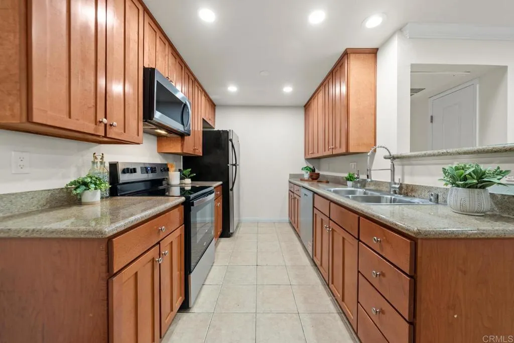 https://cdn.realtyfeed.com/cdn/127/306693078/b5a6512d44f5cd39052657b718304584.webp