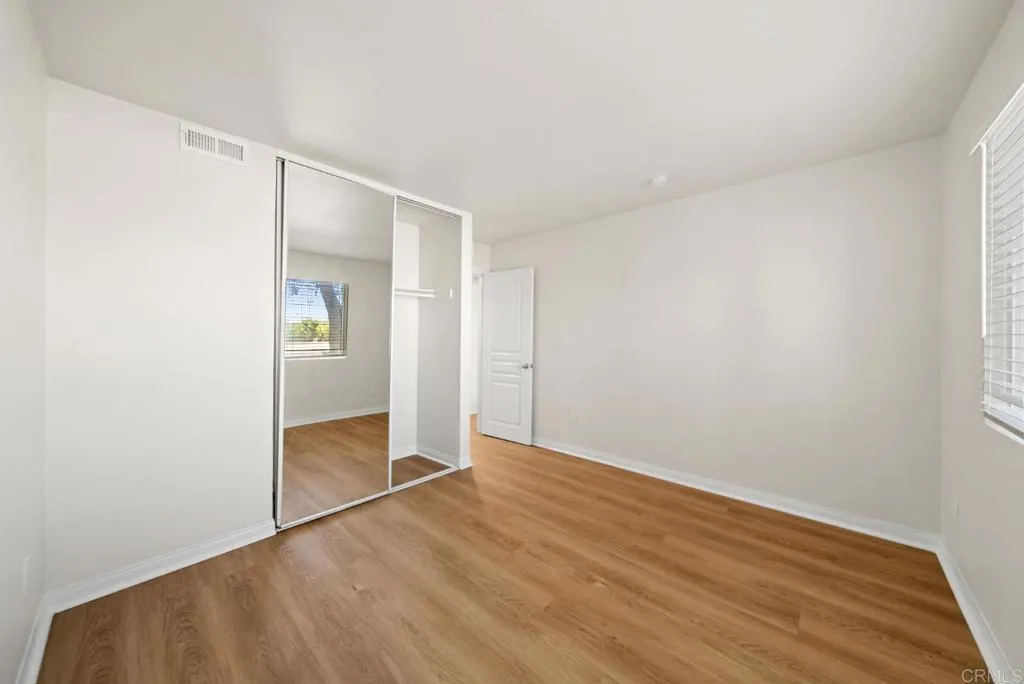 https://cdn.realtyfeed.com/cdn/127/306693078/bbe90a20101a6f9e6706dd4ccb9c8b46.webp
