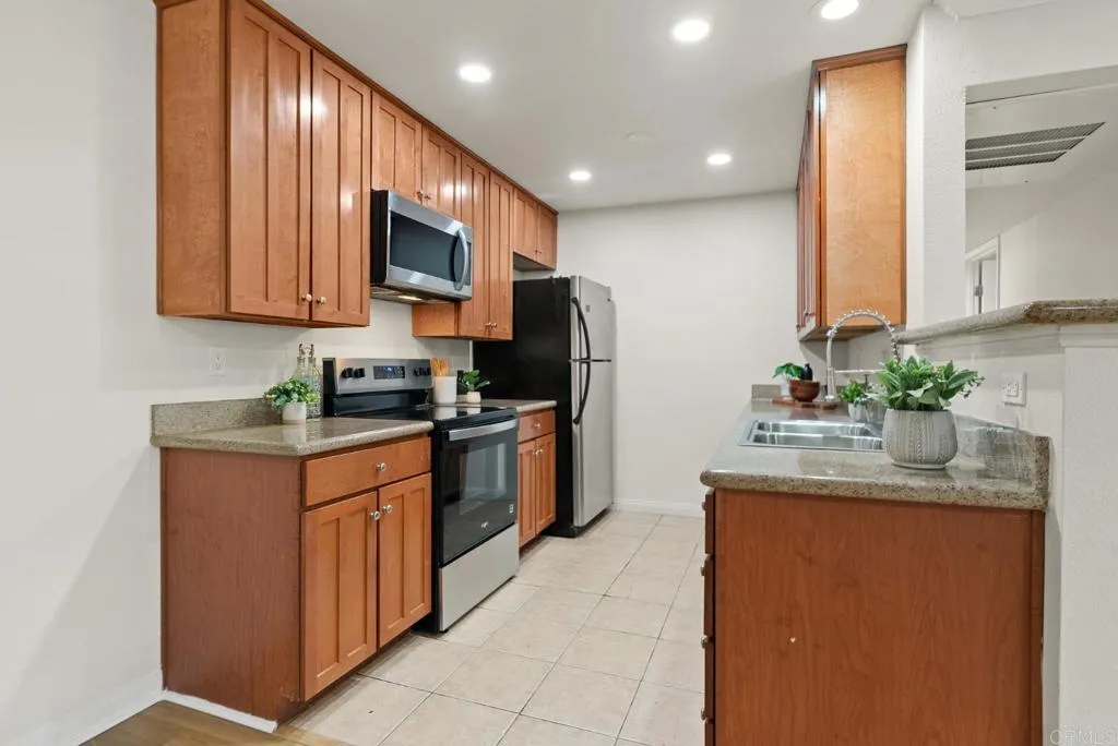 https://cdn.realtyfeed.com/cdn/127/306693078/cfcf9f094dfdea6da10d3d77d5dbab0d.webp