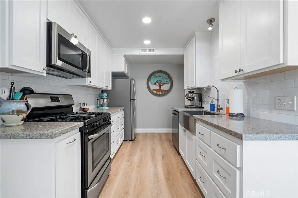 Mission Viejo, CA 92691