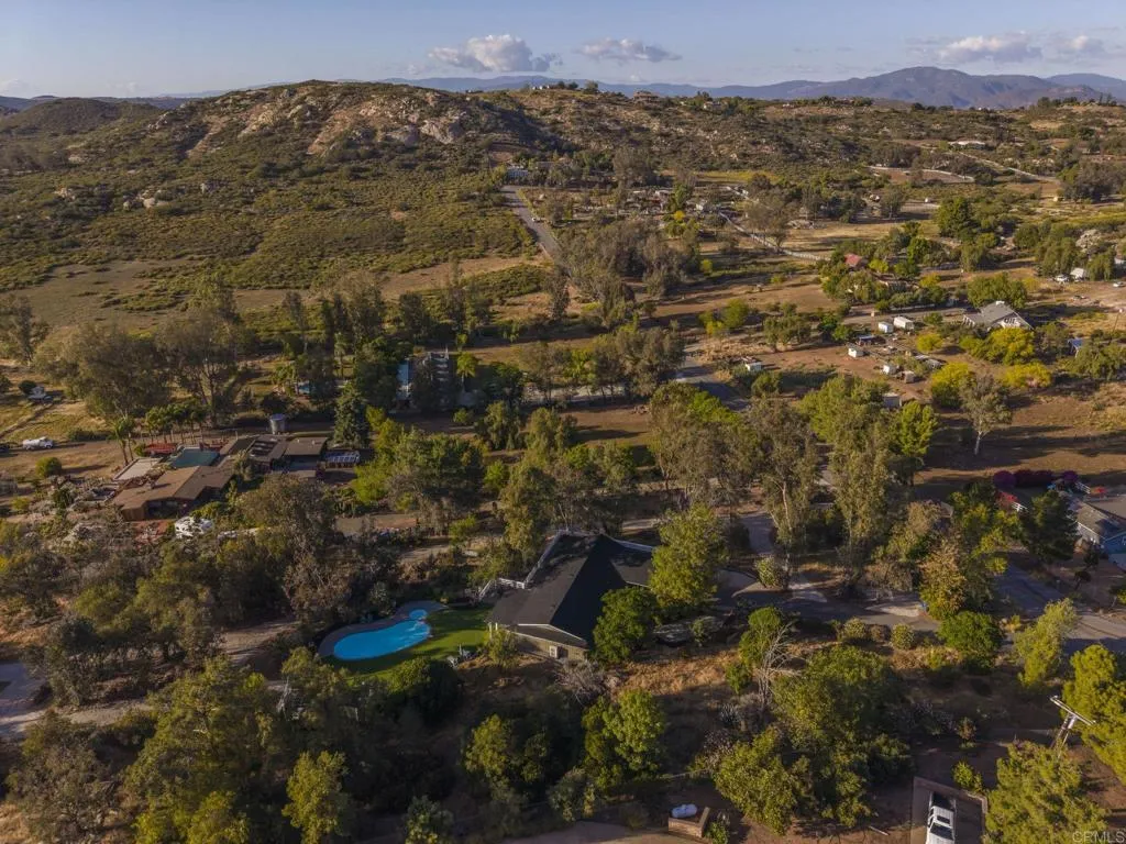 https://cdn.realtyfeed.com/cdn/127/306693091/11607c96df7c62d8843ca1b6a9b8c253.webp
