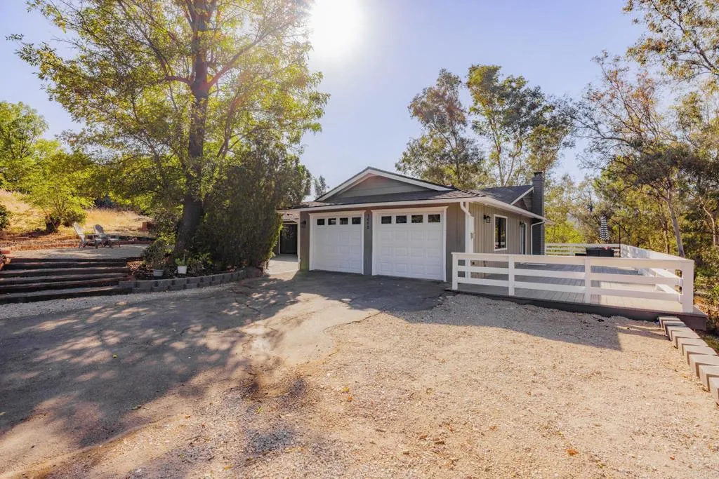 https://cdn.realtyfeed.com/cdn/127/306693091/6a77f11ae2200bd683a69c8450ad5b48.webp