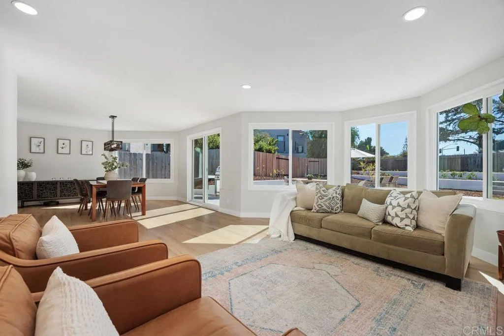 https://cdn.realtyfeed.com/cdn/127/306693113/72b768e5c7929950d5790be9aa96a9cf.webp