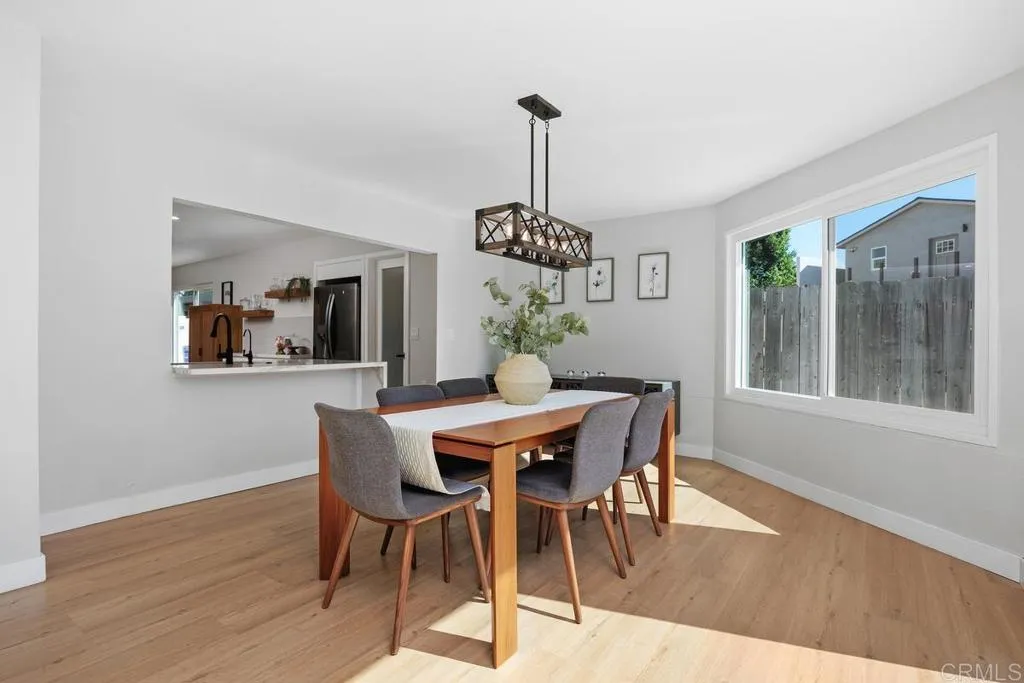 https://cdn.realtyfeed.com/cdn/127/306693113/a1566cce566d4cabcf1984eb779f92ff.webp