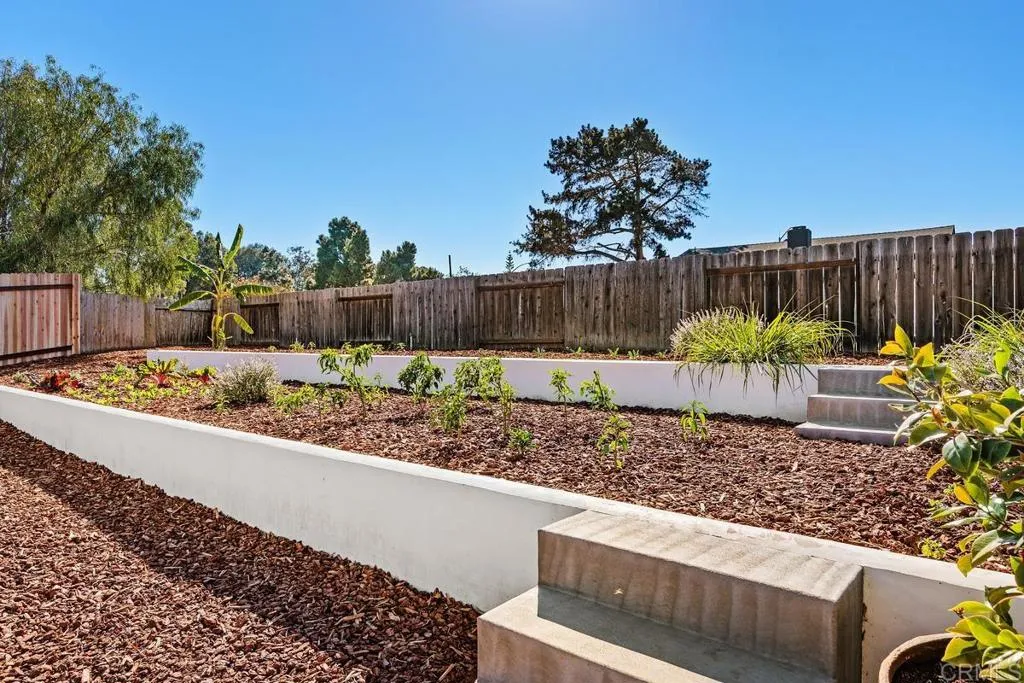 https://cdn.realtyfeed.com/cdn/127/306693113/cac7adbf75de6dac5797da0dbaf23ac4.webp