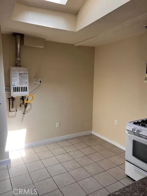 1080 Geraghty Avenue, Los Angeles, CA, 90063