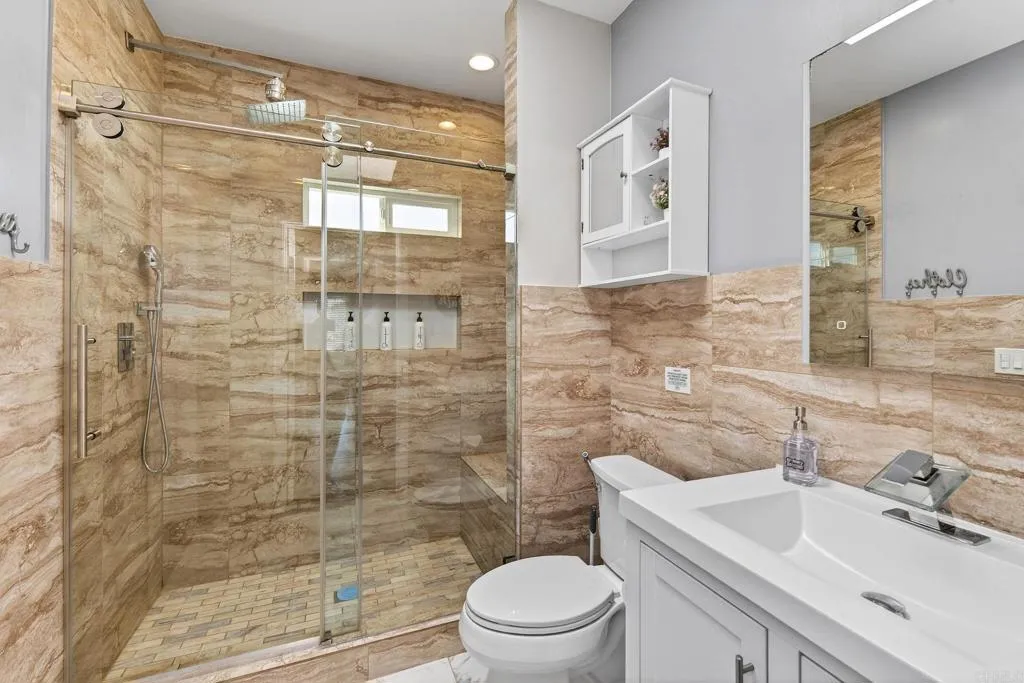 https://cdn.realtyfeed.com/cdn/127/306693243/1b40a303b257467a6495daddb77f3361.webp