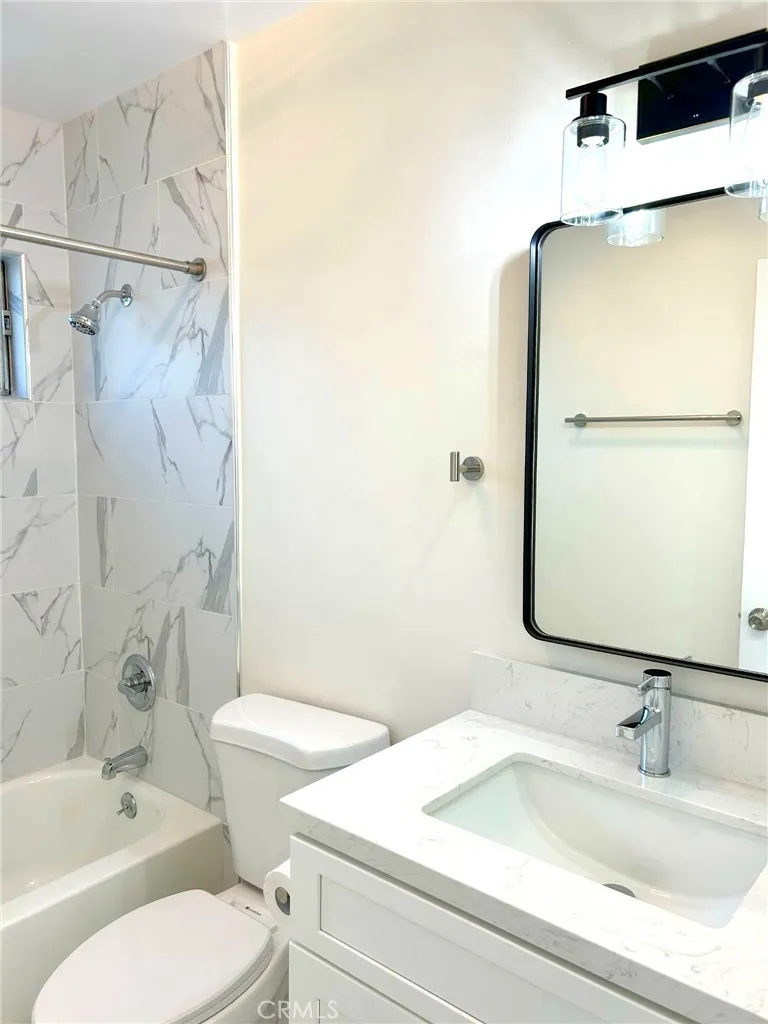 2728 Crestmoore UNIT 3, Los Angeles, CA, 90065