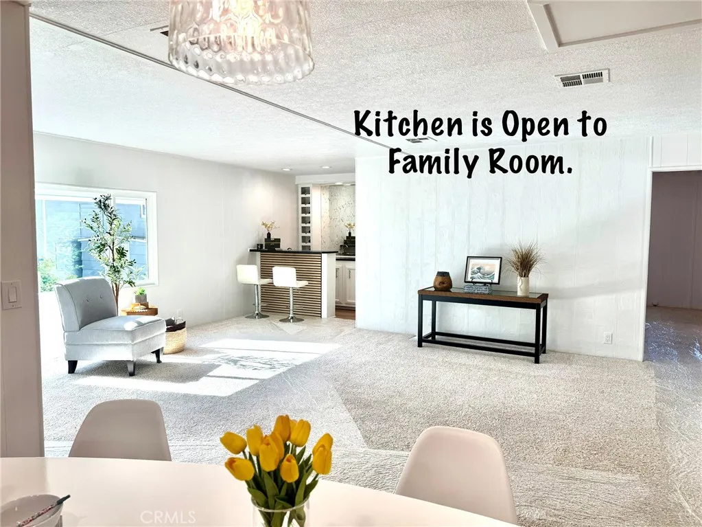 https://cdn.realtyfeed.com/cdn/127/306693270/52a4b11069586c10af90a1b4d36832df.webp