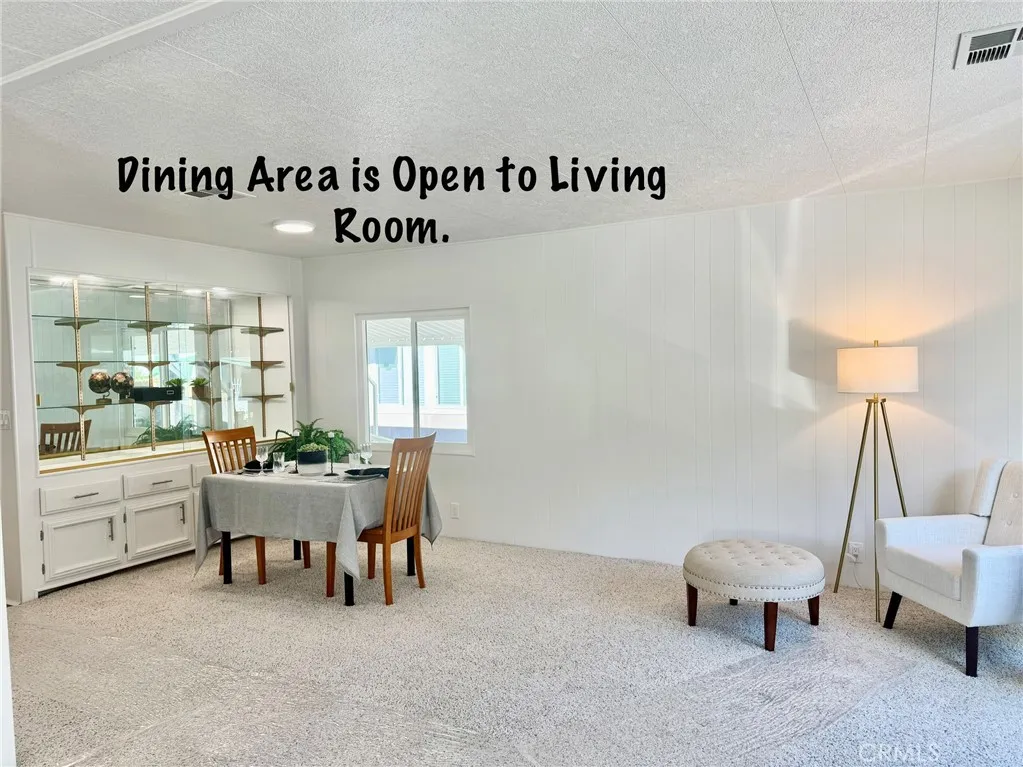 https://cdn.realtyfeed.com/cdn/127/306693270/c7b89e23934e400bcaeae937957da670.webp
