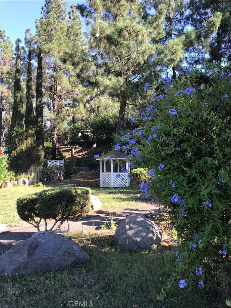 https://cdn.realtyfeed.com/cdn/127/306693270/d2e11300056b9fe5f9e1e4ef70bffdef.webp