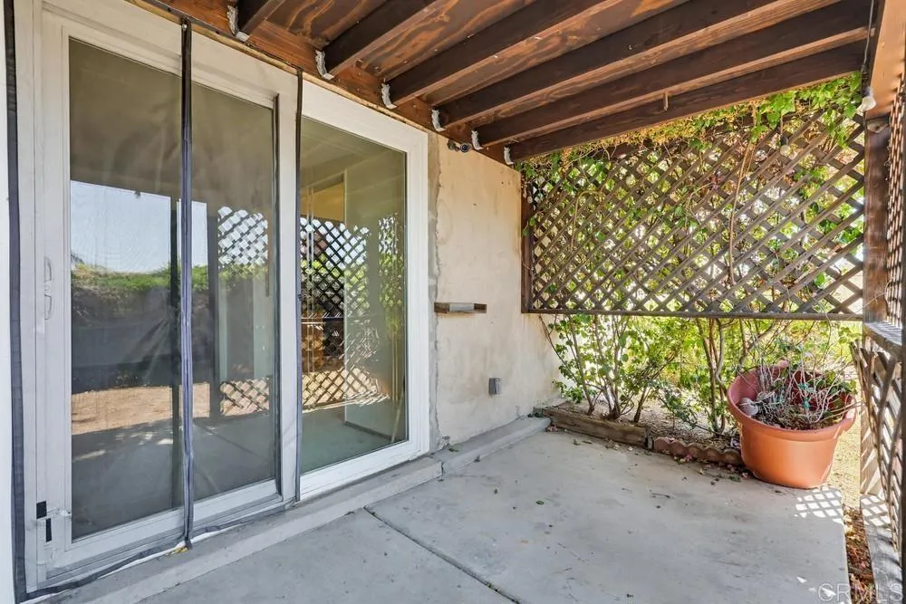https://cdn.realtyfeed.com/cdn/127/306693297/526b75f26c0e745e8bb88063a7d0ab2d.webp