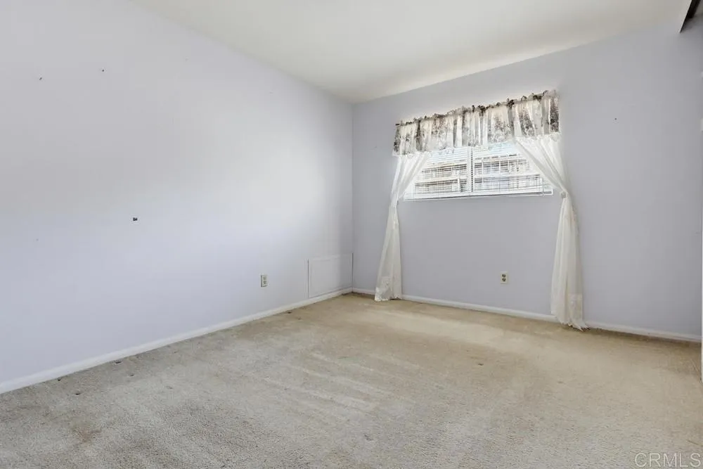 https://cdn.realtyfeed.com/cdn/127/306693297/88a33997fa2d6d1d94f0472271d1a20a.webp