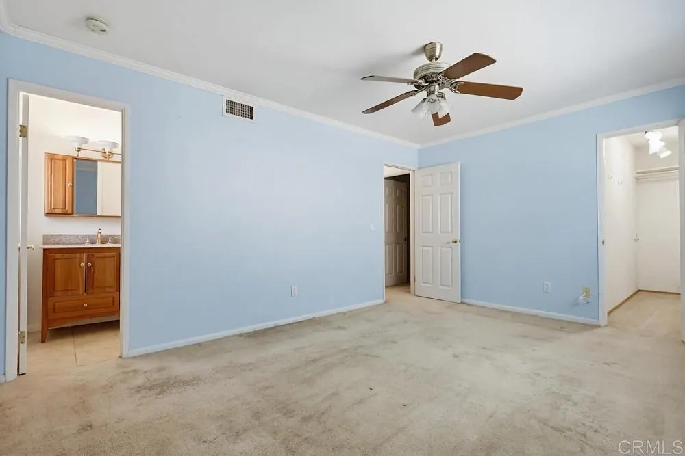 https://cdn.realtyfeed.com/cdn/127/306693297/a1ef29a9c96faf1fd9240028ad5c0d67.webp