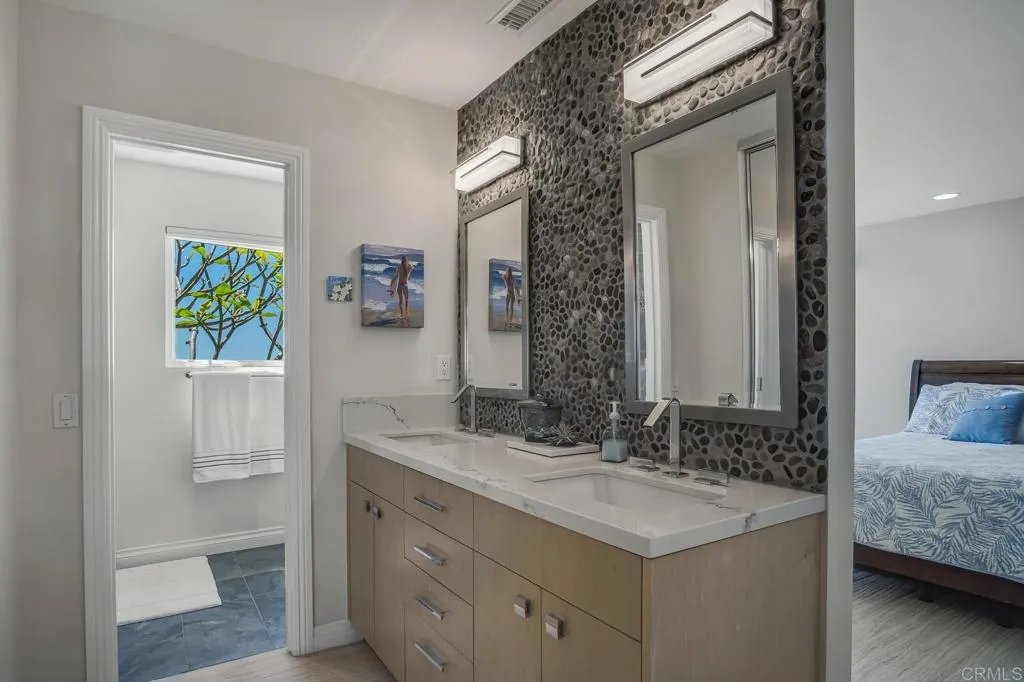 https://cdn.realtyfeed.com/cdn/127/306693298/303760843ab4b70f6172c3177beacda0.webp