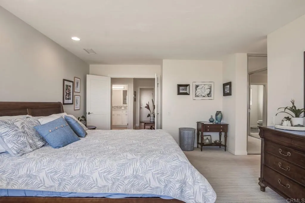 https://cdn.realtyfeed.com/cdn/127/306693298/5c6e6ca2cd8e5f6f2079d8eb97cd4b2b.webp