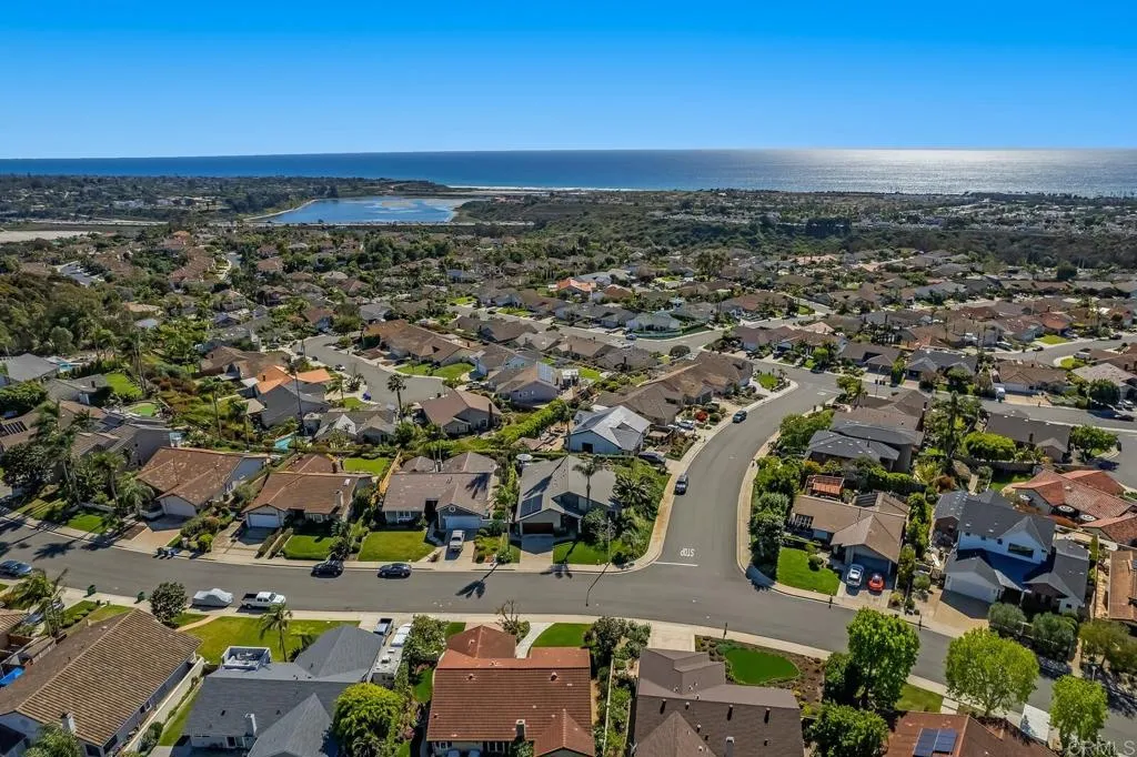 https://cdn.realtyfeed.com/cdn/127/306693298/97f453c2e3100ff595e69a526817a174.webp