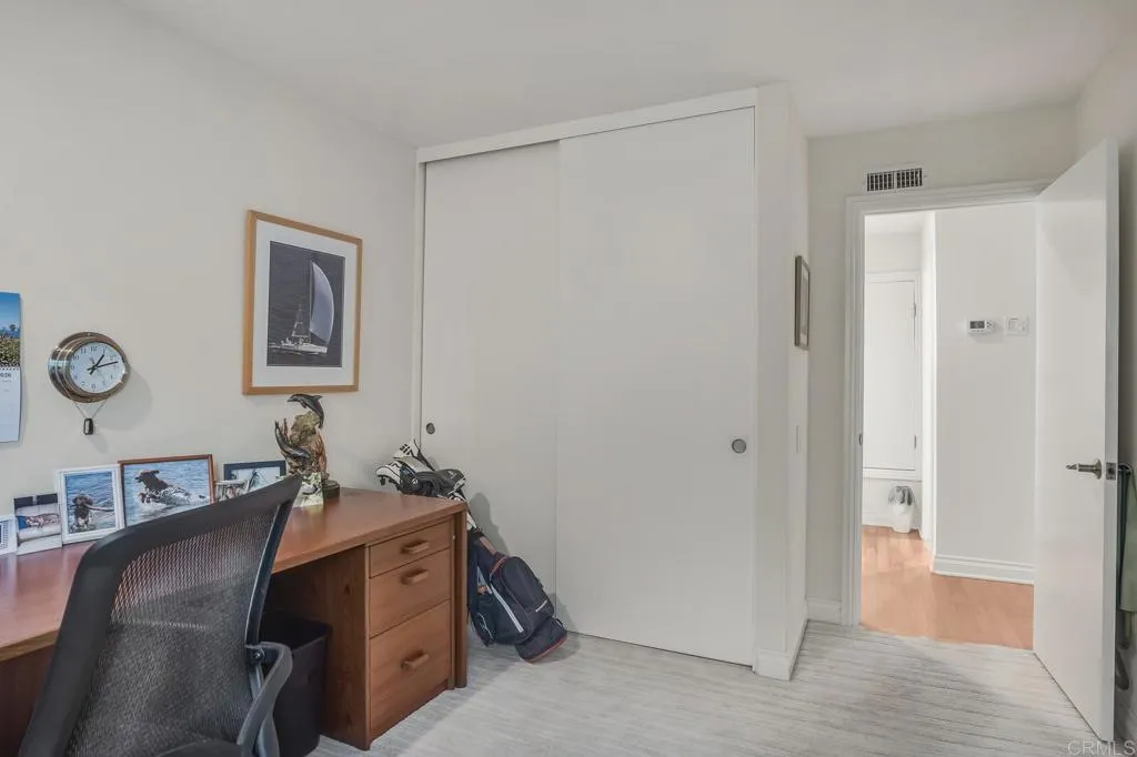 https://cdn.realtyfeed.com/cdn/127/306693298/fc1cc5d0499b4a15a7324dbcde23a379.webp