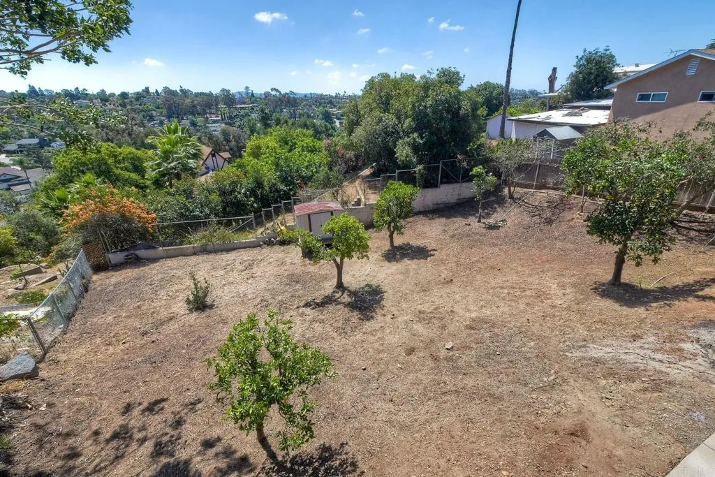 https://cdn.realtyfeed.com/cdn/127/306693308/428fdd278b460b70fbab4351737c4cf4.webp