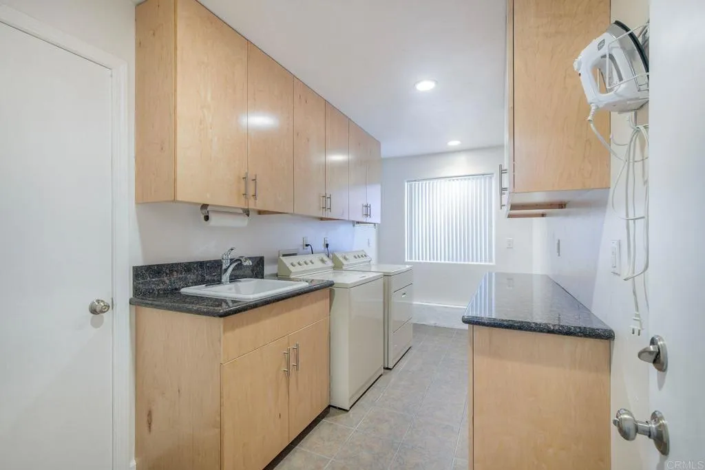 https://cdn.realtyfeed.com/cdn/127/306693308/8dafecf51964702394db236c94ddc2cd.webp