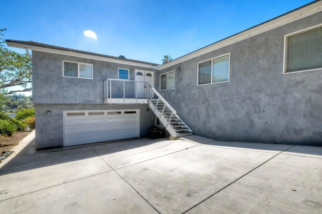 https://cdn.realtyfeed.com/cdn/127/306693308/b237b7ef3c7340d12bcd5c62b7fe5e95.webp