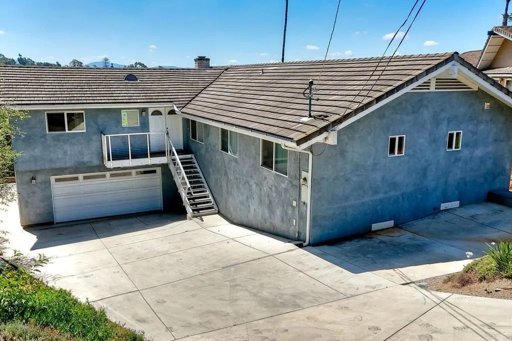 https://cdn.realtyfeed.com/cdn/127/306693308/ff654a4aa70176f1219729b5d57cd4aa.webp