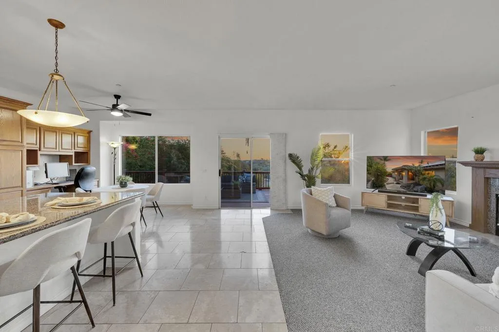 https://cdn.realtyfeed.com/cdn/127/306693370/0e5842334048d26284abd4270fc1421e.webp