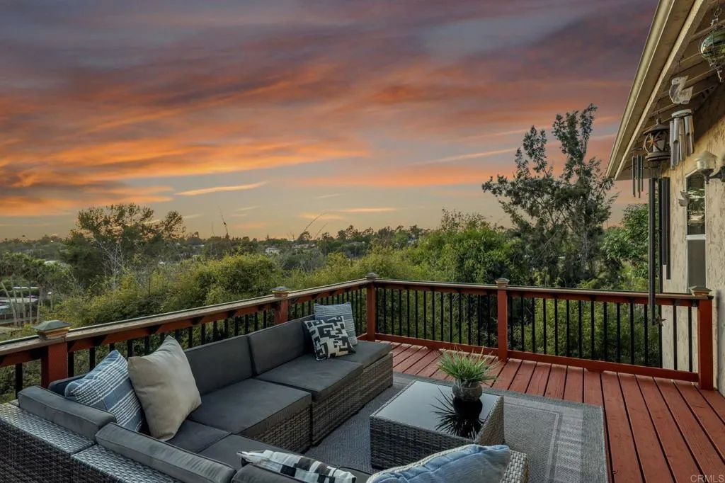 https://cdn.realtyfeed.com/cdn/127/306693370/1644c88ea3d7dc3f0ccaec170fa19fd9.webp