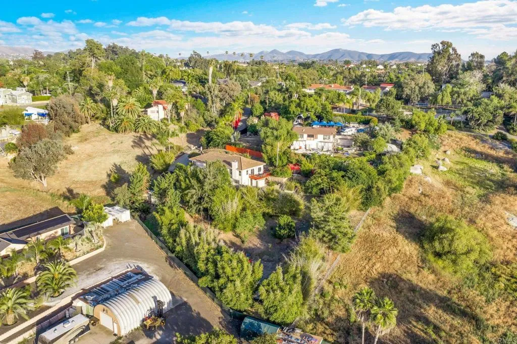 https://cdn.realtyfeed.com/cdn/127/306693370/16e3f76d965e48ddb3420341ff1384ed.webp