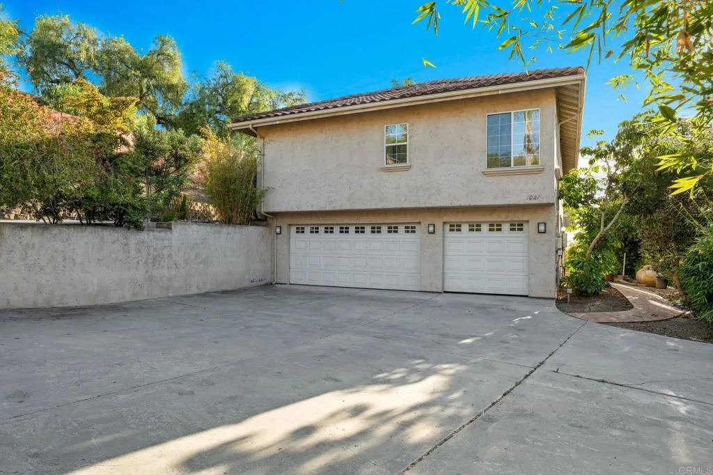 https://cdn.realtyfeed.com/cdn/127/306693370/1701bd29e979f7bb20deb917f06b34c1.webp