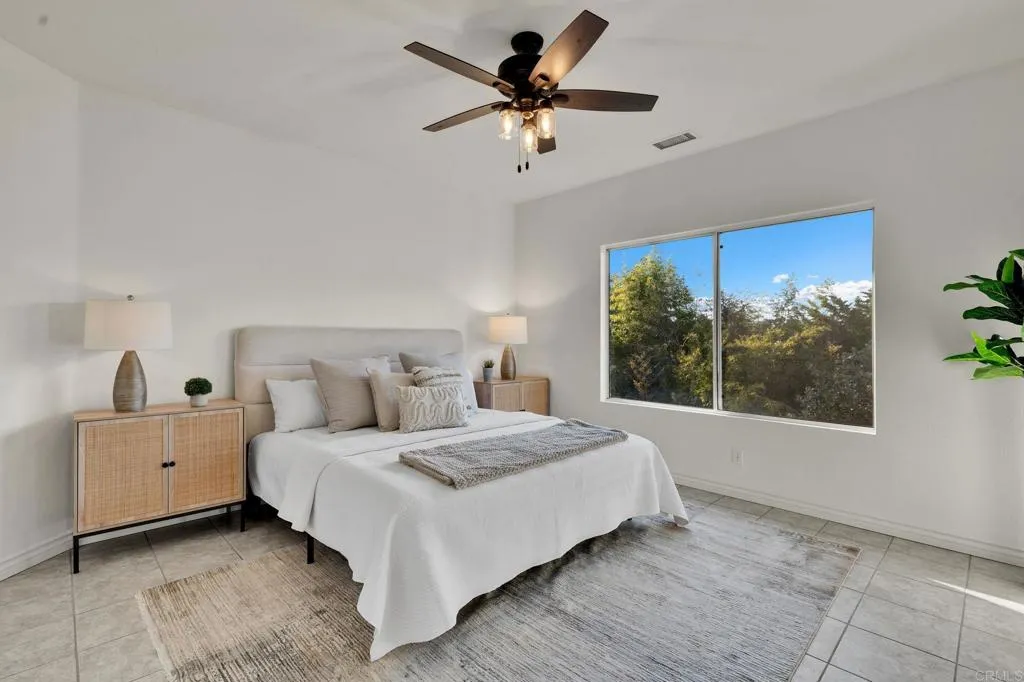 https://cdn.realtyfeed.com/cdn/127/306693370/1a291ad9647611a52986ce12968f12e4.webp