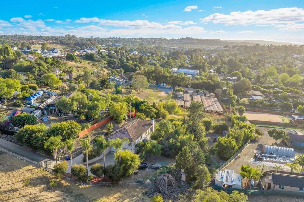 https://cdn.realtyfeed.com/cdn/127/306693370/504b811ad4eaed887a64ff27f115a835.webp