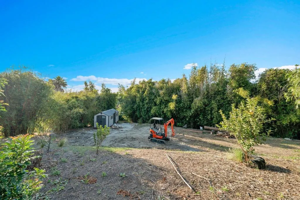https://cdn.realtyfeed.com/cdn/127/306693370/854dad4aca59500bed31207296f1e0b9.webp