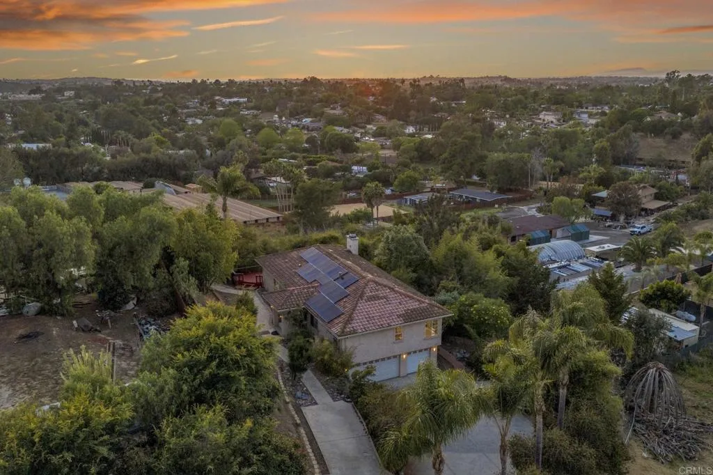https://cdn.realtyfeed.com/cdn/127/306693370/b67b834dba4b808e7dbdb8646b43bf12.webp
