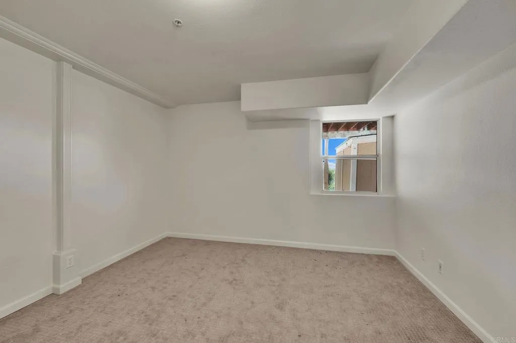 https://cdn.realtyfeed.com/cdn/127/306693370/b6f924dbe0e5813cc3cc92683f33b491.webp