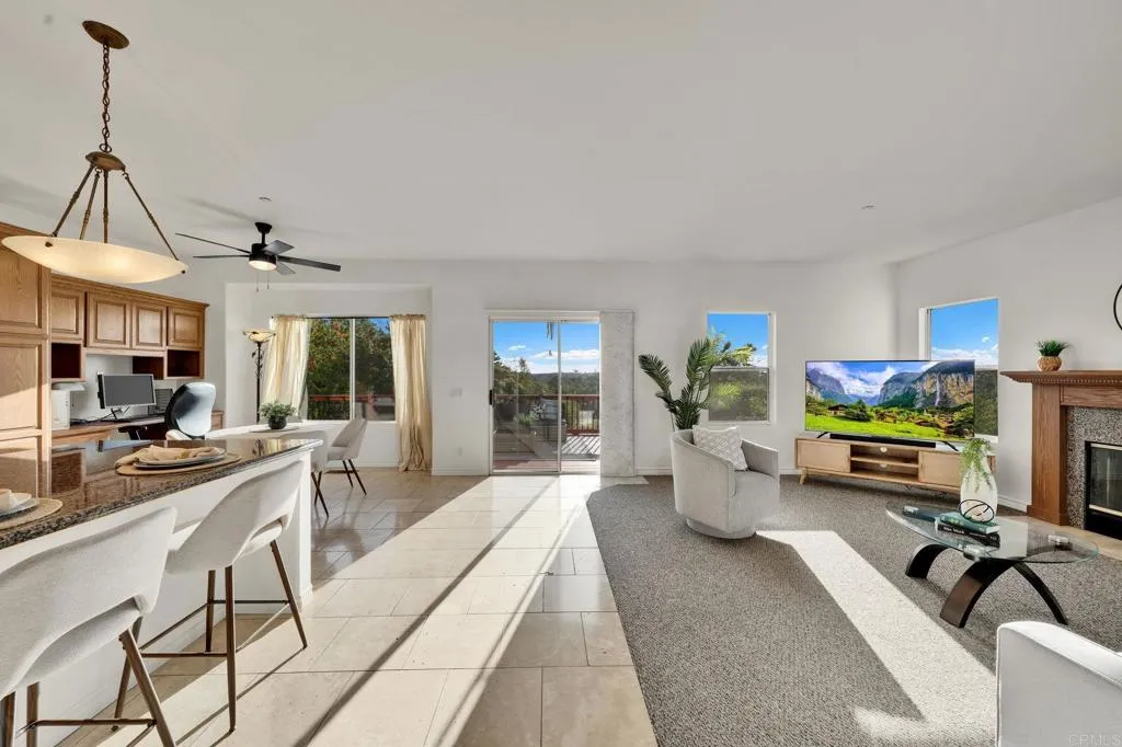 https://cdn.realtyfeed.com/cdn/127/306693370/ef2f68779b0f83b05a9052c7e2d4e920.webp