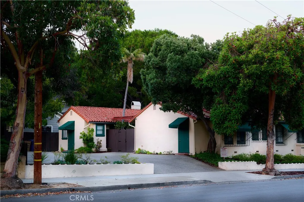103 Micheltorena Street, Santa Barbara, CA, 93101