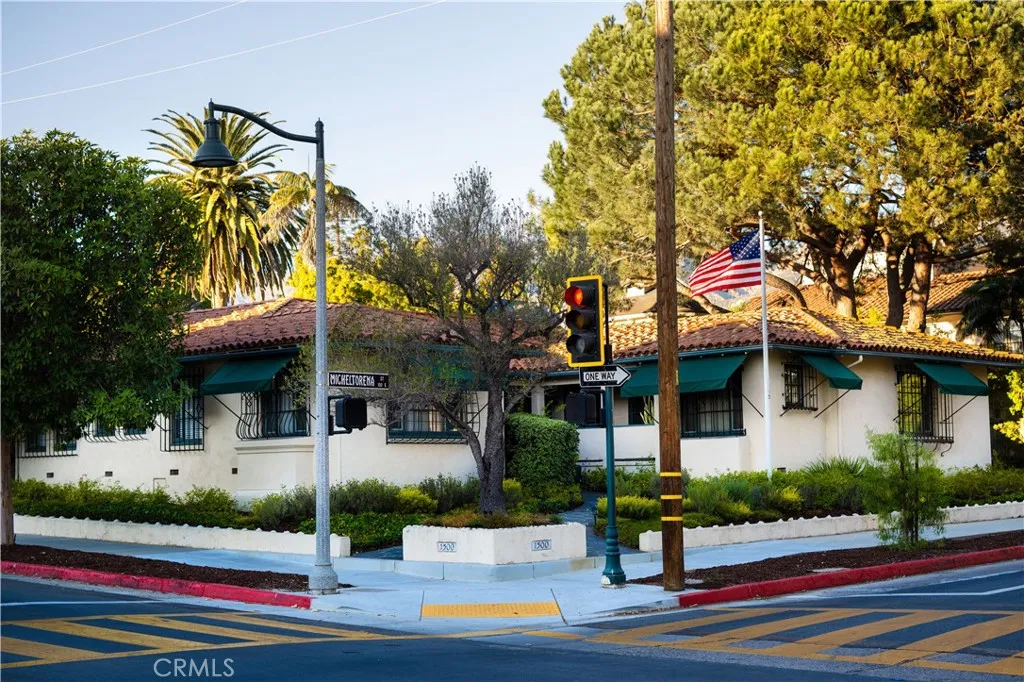 103 Micheltorena Street, Santa Barbara, CA, 93101