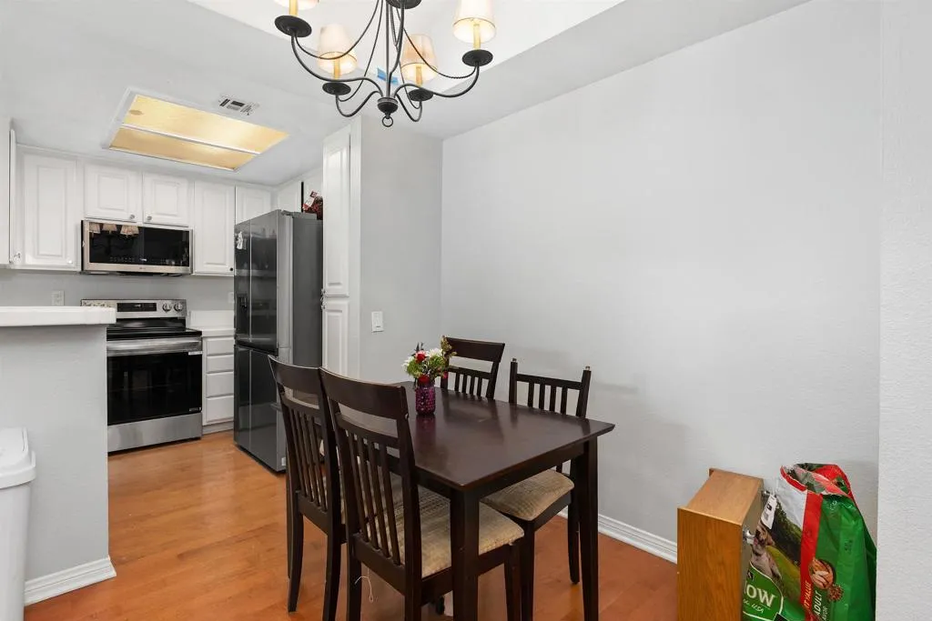 2050 camino de la reina UNIT 203, San Diego, CA, 92108