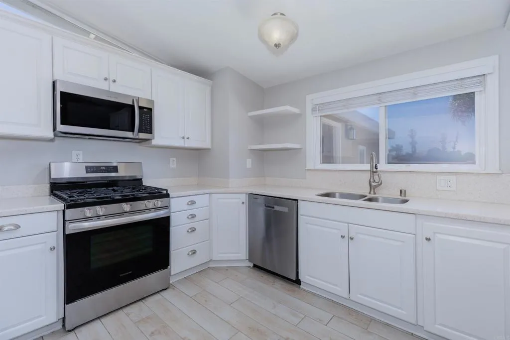 https://cdn.realtyfeed.com/cdn/127/306693402/a6931f30b6420f10aef4d3625ee55a73.webp