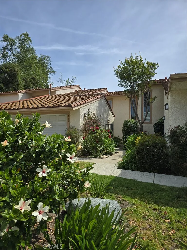 Newbury Park, CA 91320