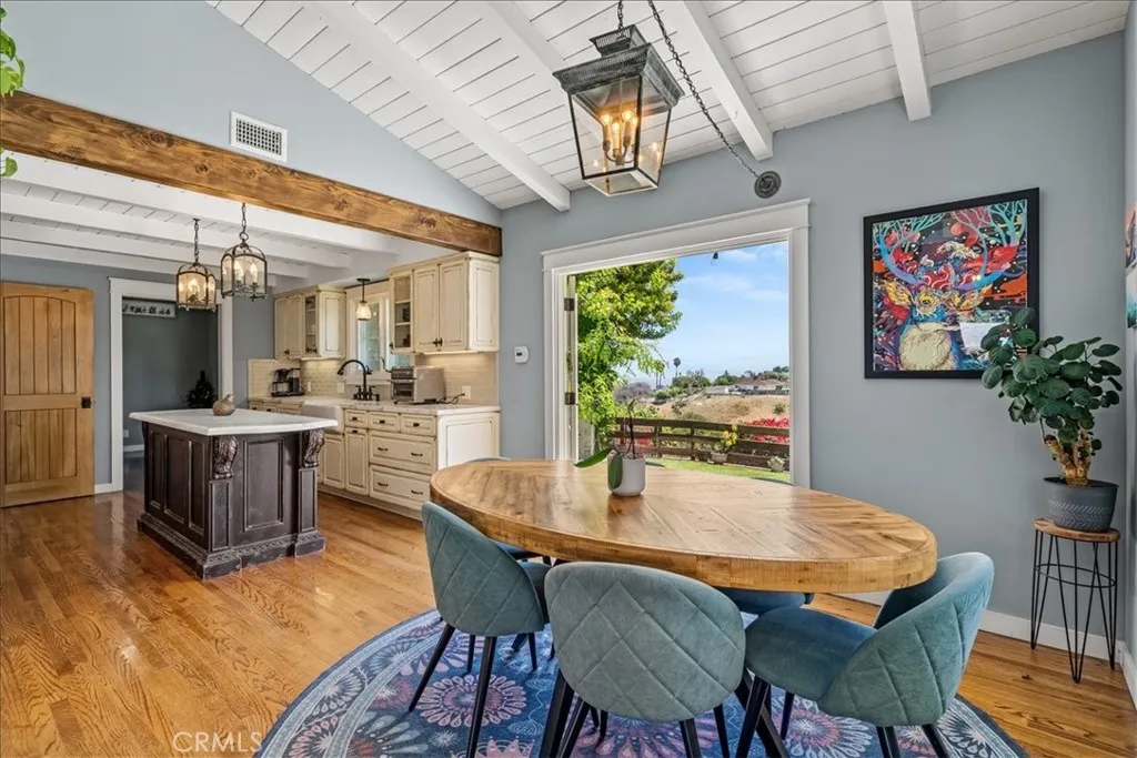 Palos Verdes Peninsula, CA 90274