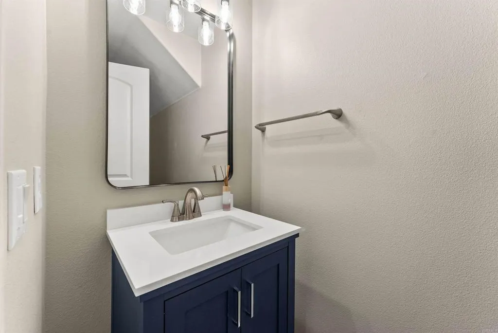 https://cdn.realtyfeed.com/cdn/127/306693486/3124ead1a08fd67823d77f131cb3ca02.webp