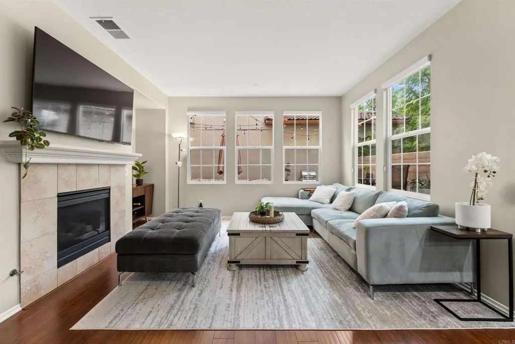 https://cdn.realtyfeed.com/cdn/127/306693486/5191580ebc7f1b3376fe81ef488c67e8.webp