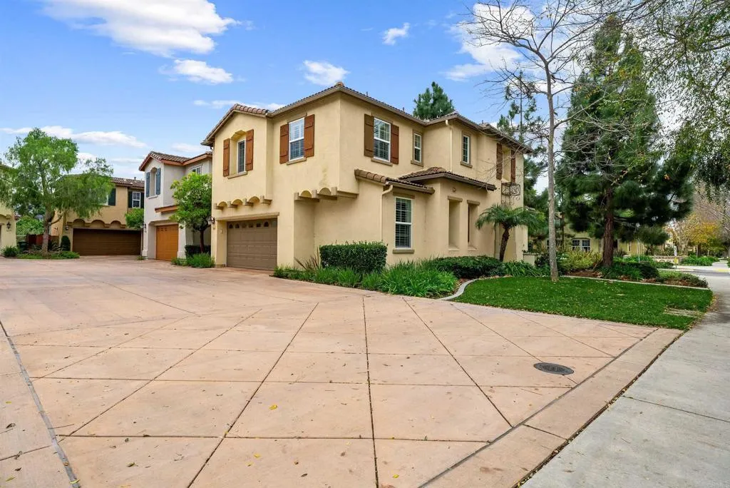 https://cdn.realtyfeed.com/cdn/127/306693486/a9a6a1899080327689d6e3f07b567774.webp