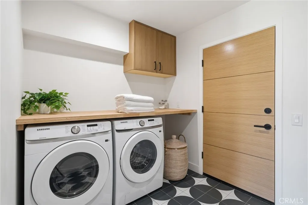 2952 Java Road, Costa Mesa, CA, 92626