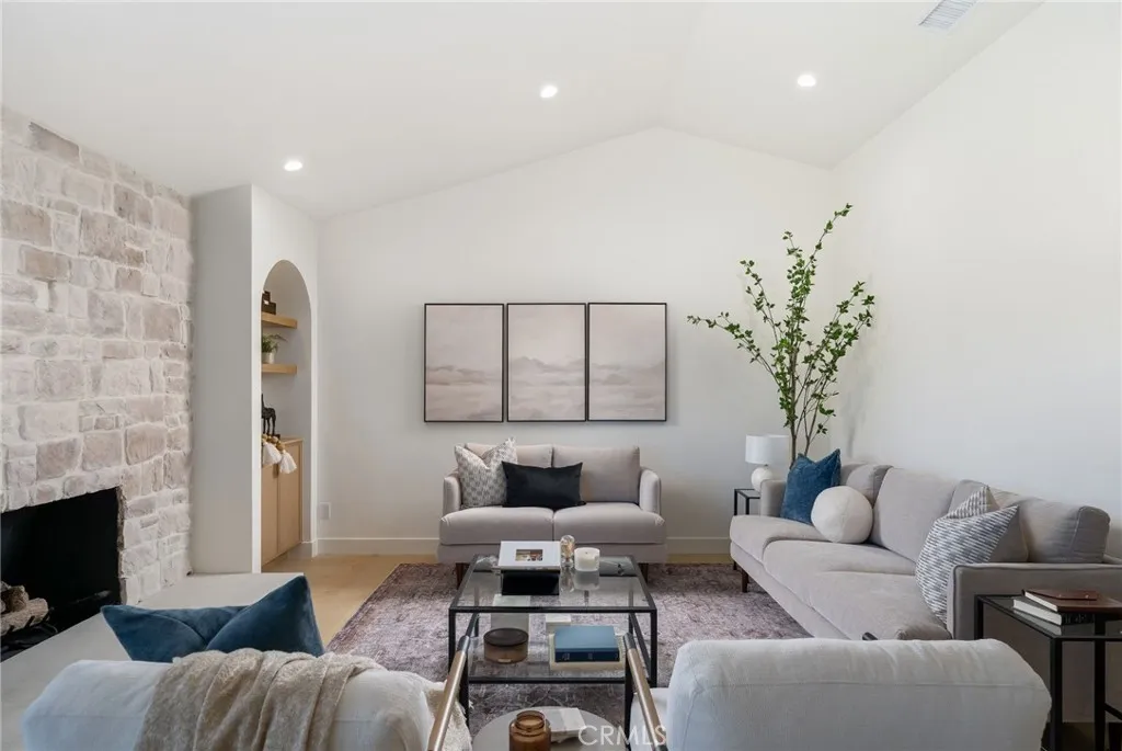 2952 Java Road, Costa Mesa, CA, 92626