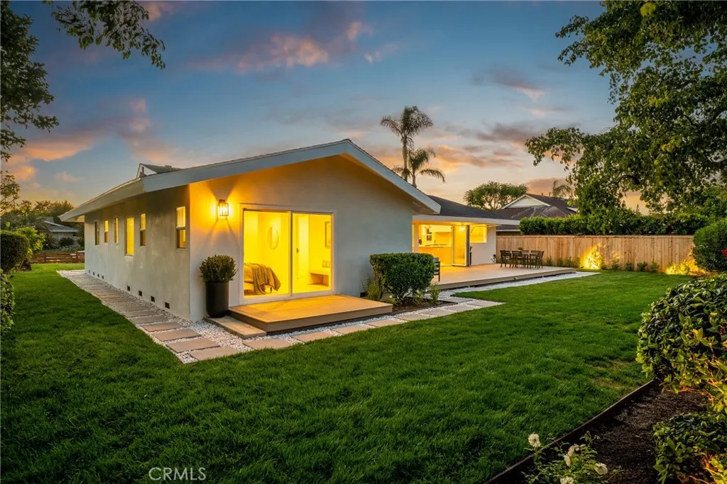2952 Java Road, Costa Mesa, CA, 92626