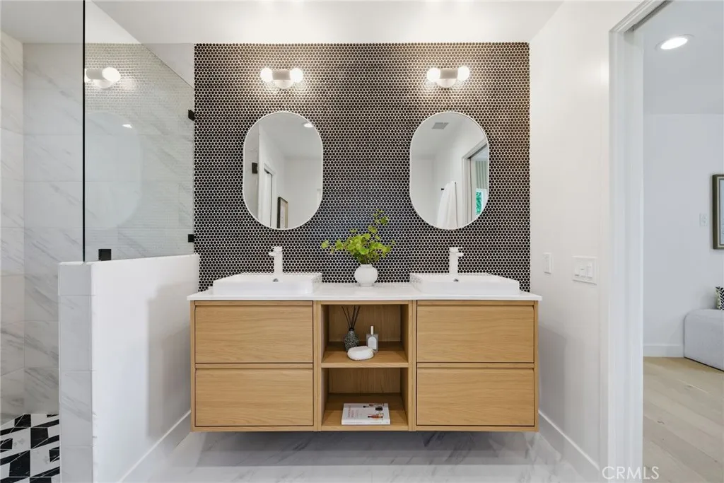 2952 Java Road, Costa Mesa, CA, 92626